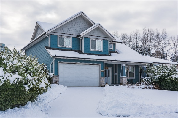 Best Roofing Materials for Harsh Winters: A Guide for Homeowners